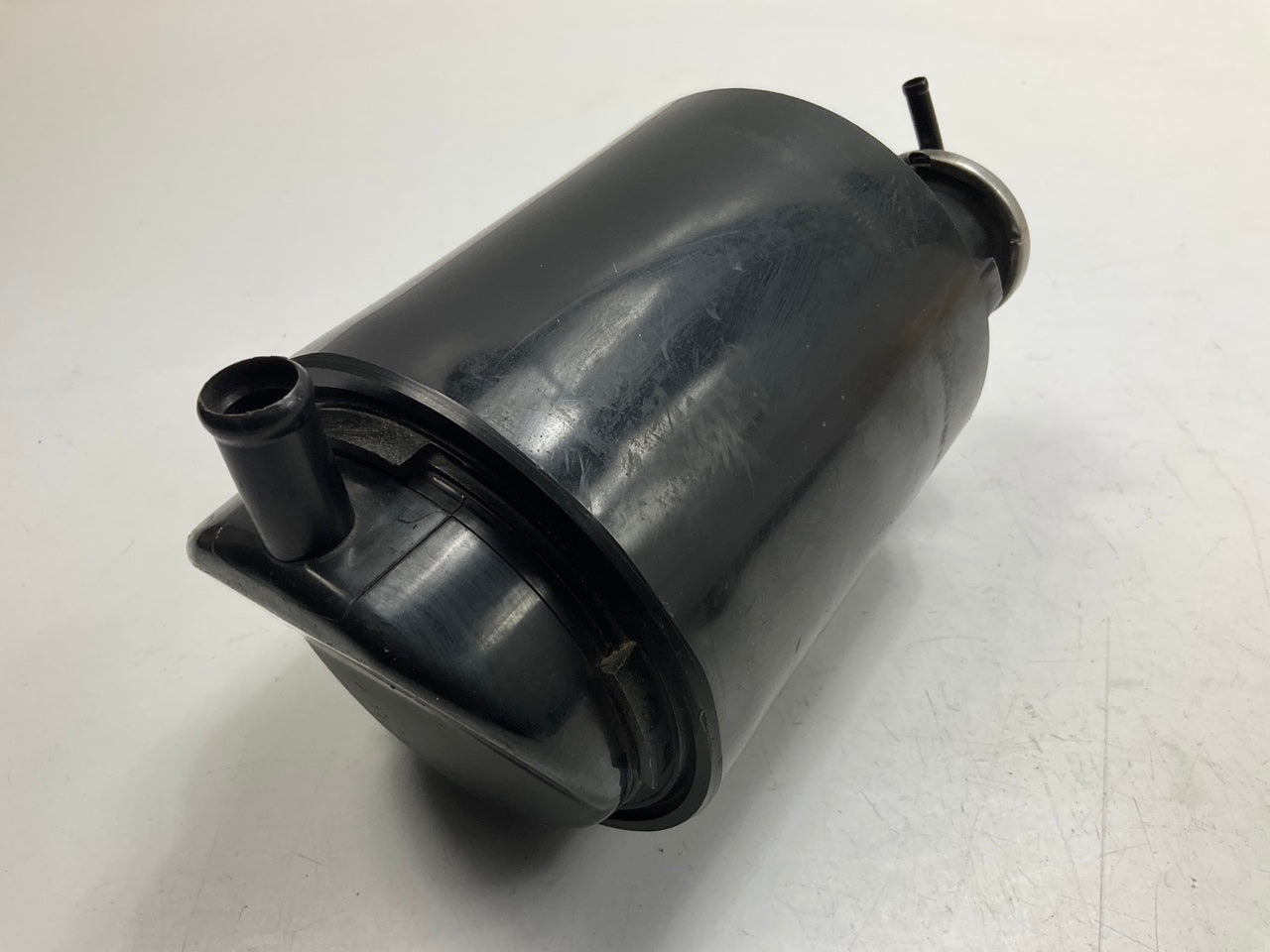 USED - Charcoal Fuel Vapor Canister 14950-16E01 OEM For 1986-88 Nissan 300ZX Z31