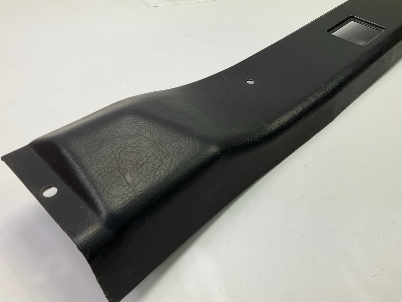 CRAKED, ROUGH SHAPE, SEE PHOTOS - Used Overhead Map Light Trim Panel For 280z