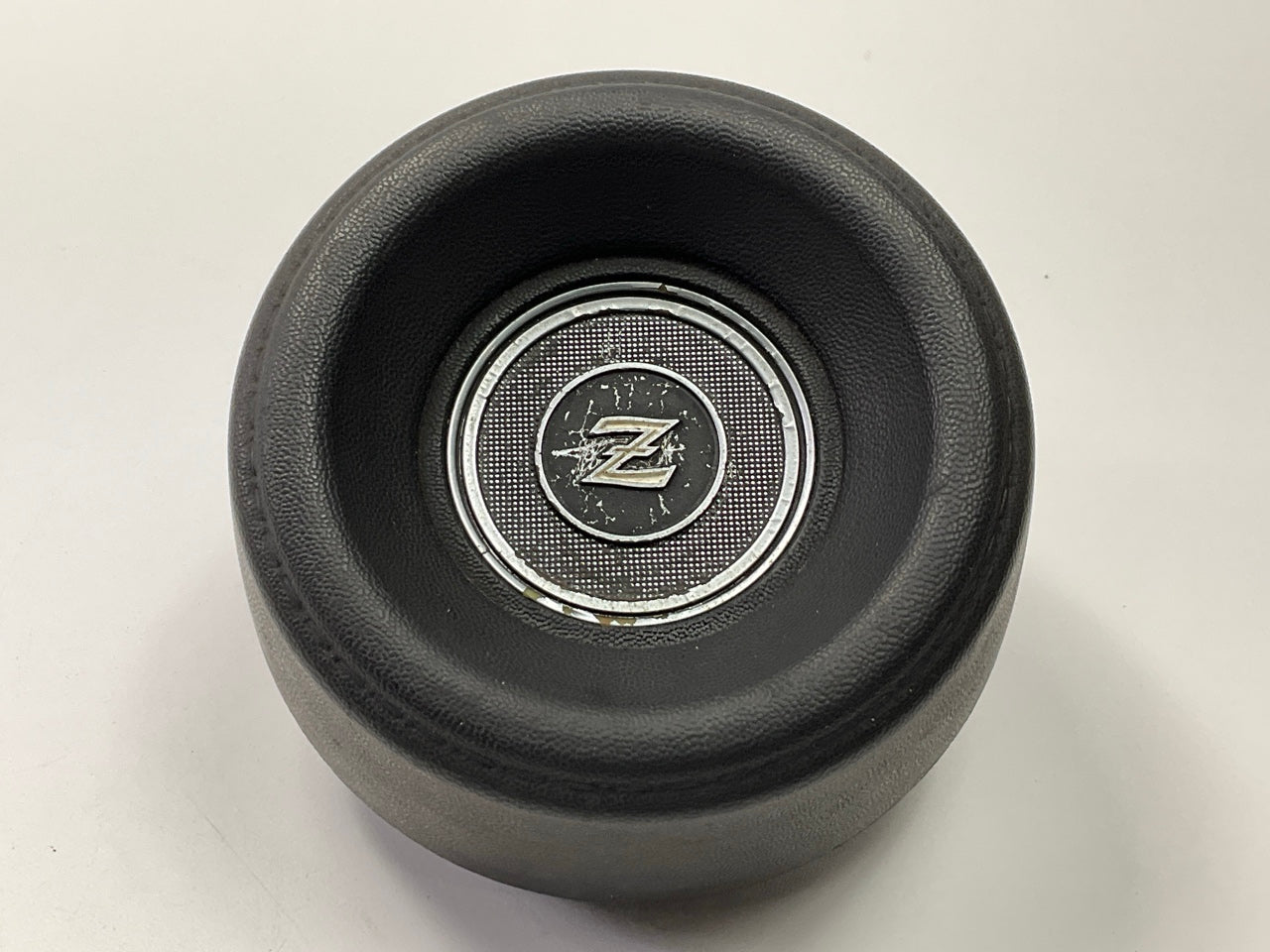 USED, Rough (scratched) #219 Horn Pad Button OEM For 1977-1978 Datsun 280z