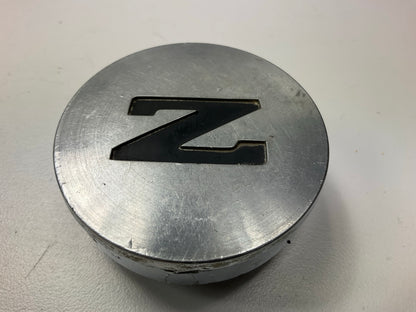 USED, ONE Mounting Tab Broken - Wheel Center Cap OEM For 84-86 Nissan 300zx Z31