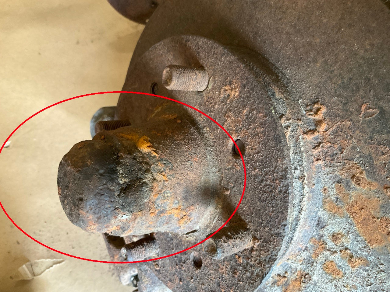 VERY ROUGH SHAPE, RUSTED - Front Right Hub Caliper Strut Tower For Datsun 280zx