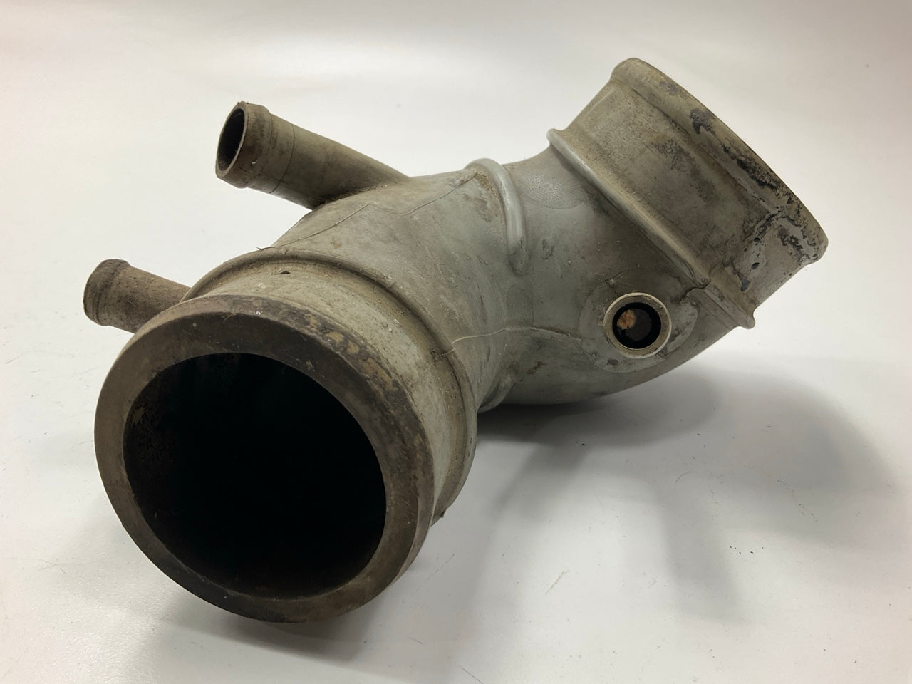 USED 295 Intake Duct Air Tube Hard Pipe Hose For 84-89 Nissan 300zx Z31 Nonturbo