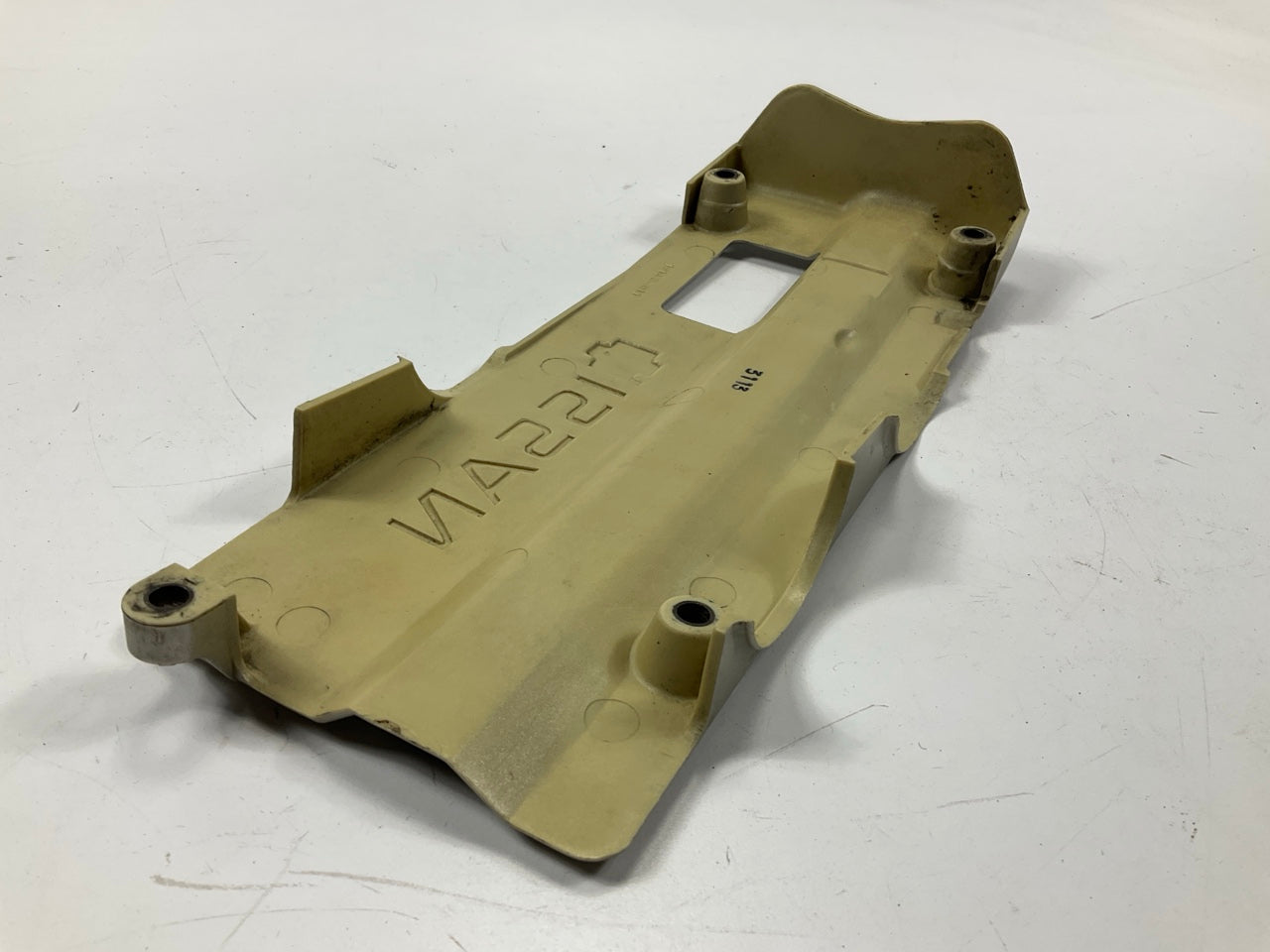USED, NICE Engine Throttle Cable Cover For 1990-1996 Nissan 300zx Z32 Non-turbo