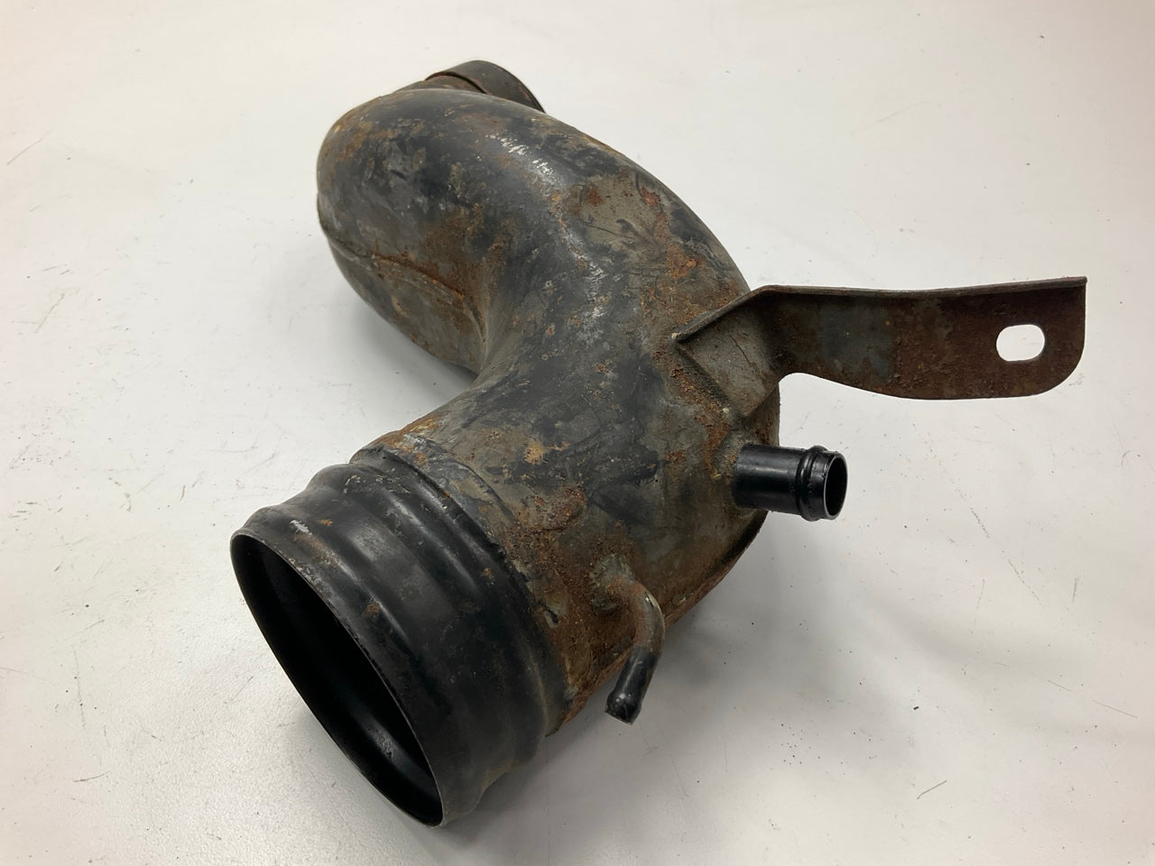 RUSTY #300 Air Intake To Turbo Elbow Pipe Line For 84-89 Nissan 300ZX Z31 VG30ET
