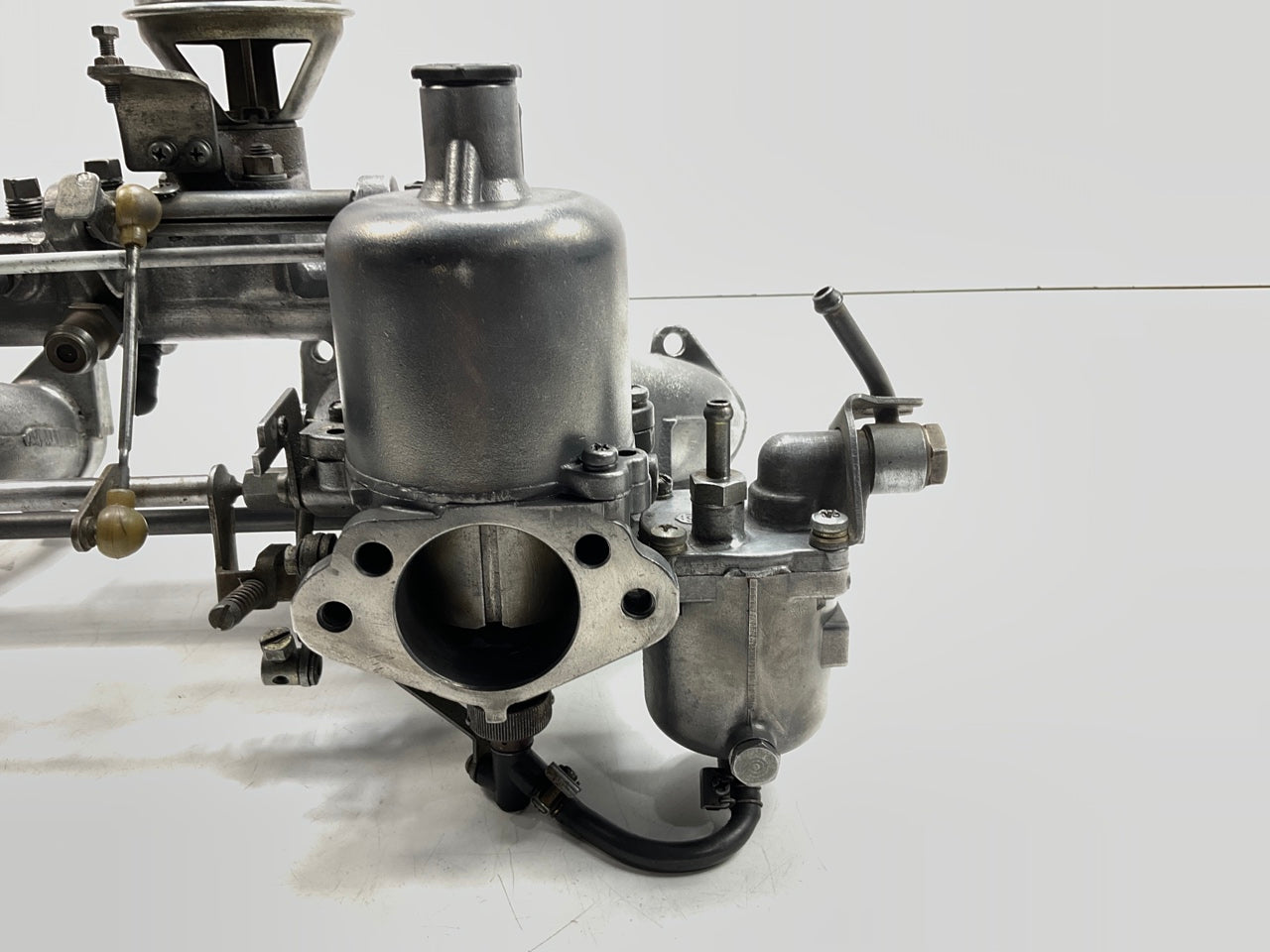 Hitachi SU Round Top Carburetors 3 Screw W/ E88 Intake Manifold For Datsun 240z