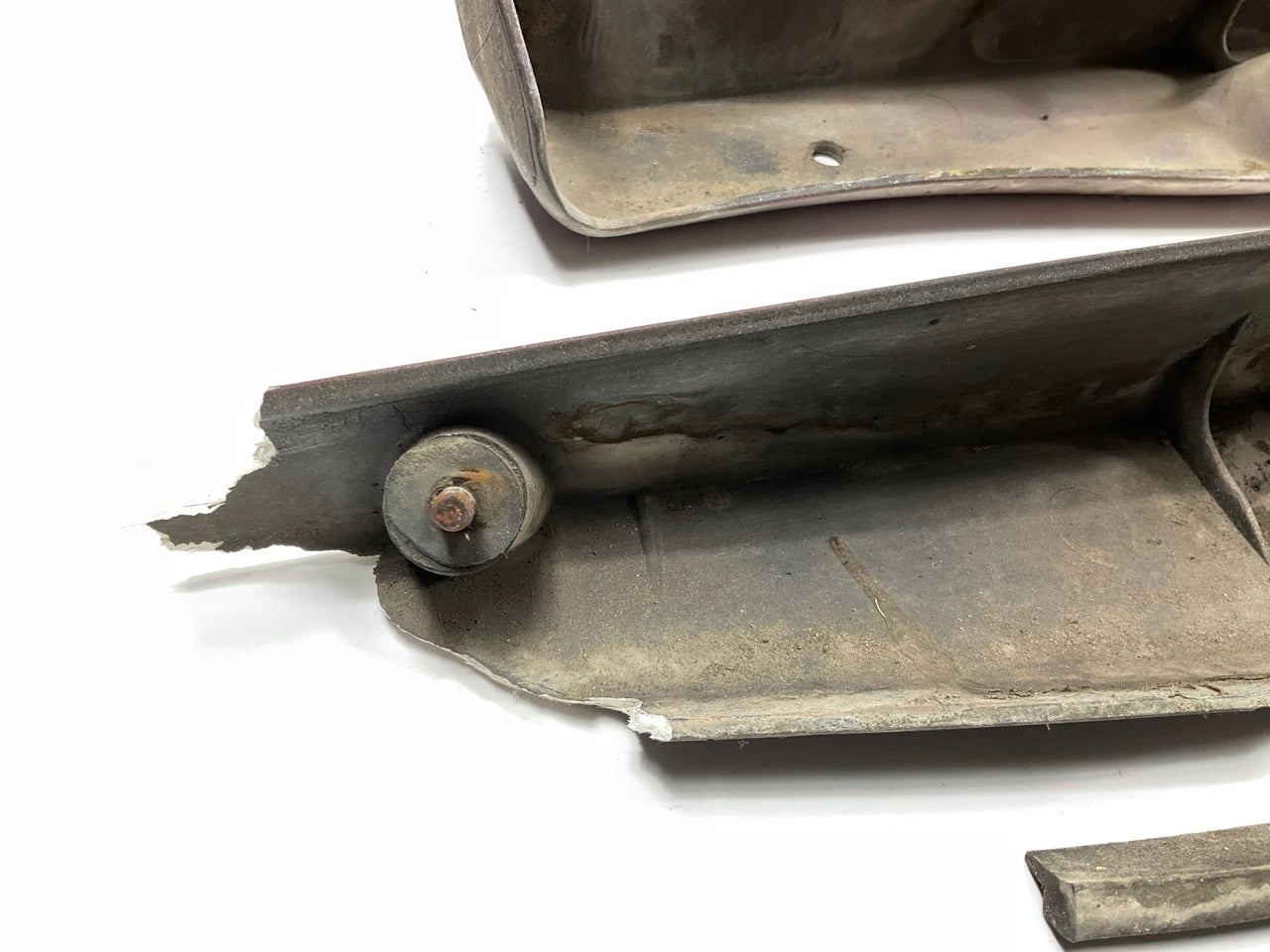 USED, SOME DAMAGE - See Photos - Z31 Turbo Side Skirts From 1986 300zx Z31 Turbo