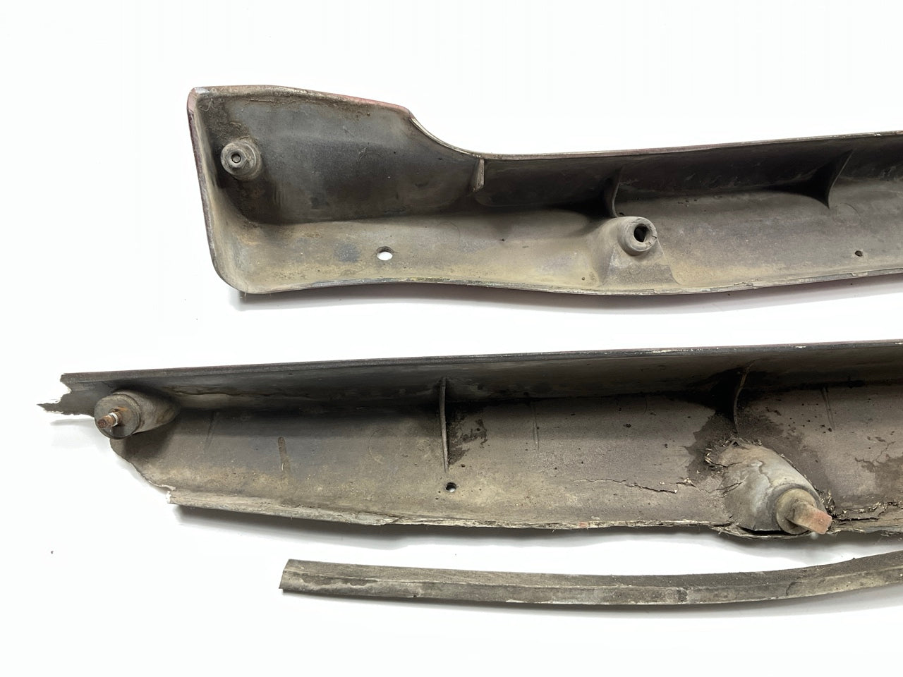USED, SOME DAMAGE - See Photos - Z31 Turbo Side Skirts From 1986 300zx Z31 Turbo