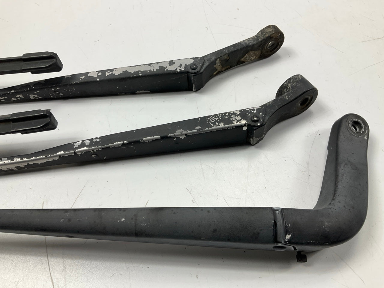 USED Complete Set Of Wiper Arms (Left, Right & Rear) For 84-89 Nissan 300zx Z31