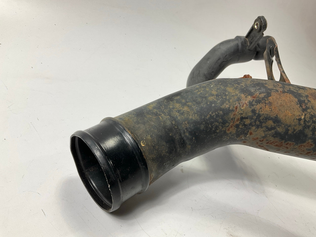 USED Left & Right Air Intake Pipes W/O Center Section OEM For 90-96 300zx Z32 NA