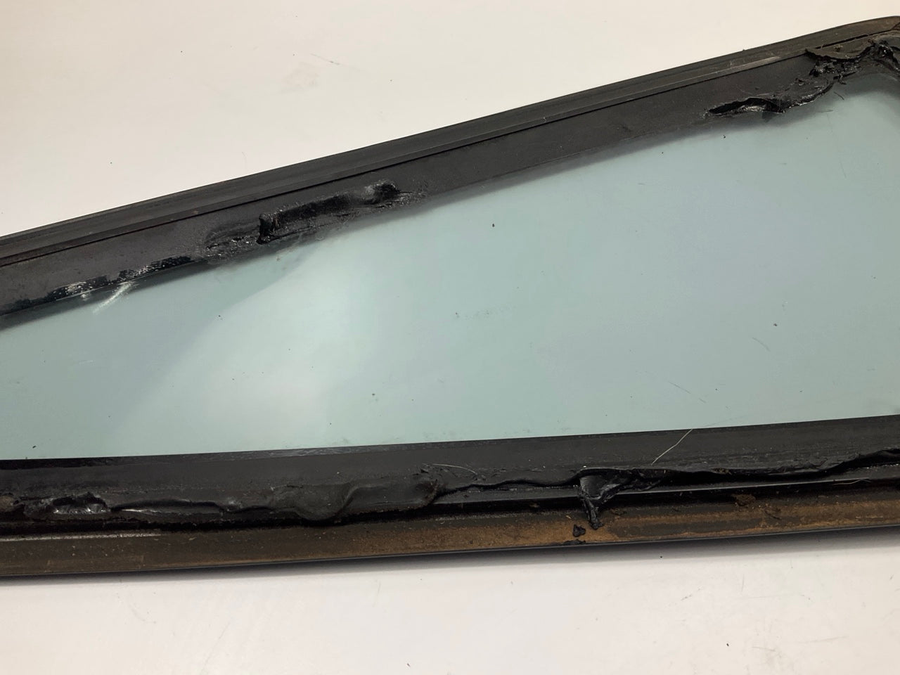 USED - Left Drivers Side Quarter Window Glass OEM For 1984-1989 Nissan 300zx Z31