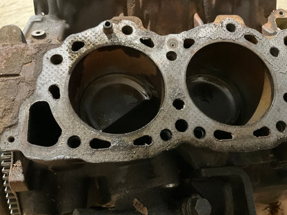 USED - Rebuildable Core Short Block Engine Motor For 1986 300zx TURBO Z31 VG30ET
