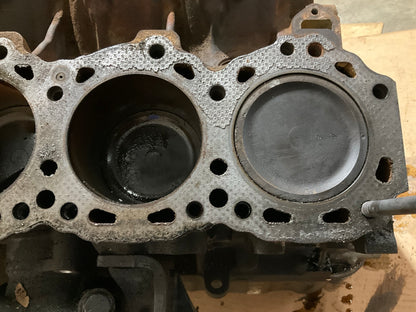 USED - Rebuildable Core Short Block Engine Motor For 1986 300zx TURBO Z31 VG30ET