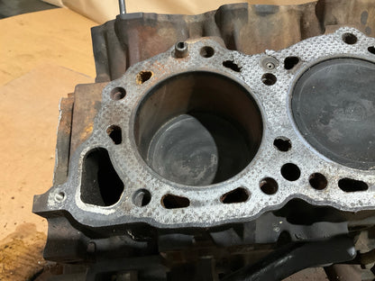 USED - Rebuildable Core Short Block Engine Motor For 1986 300zx TURBO Z31 VG30ET