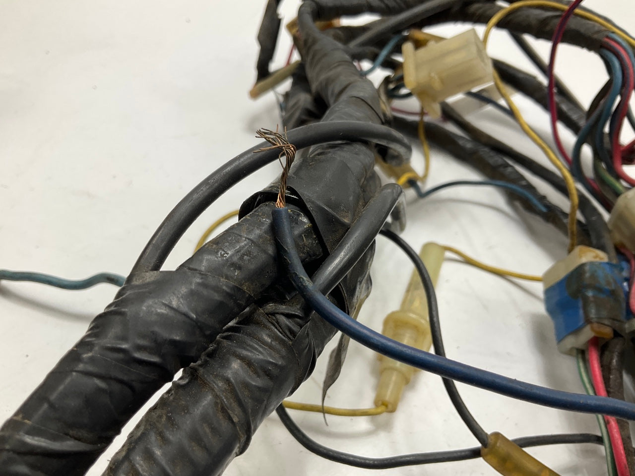 USED - Dash Wire Harness With Fuse Cover & Hazard Switch For 1972-73 Datsun 240z