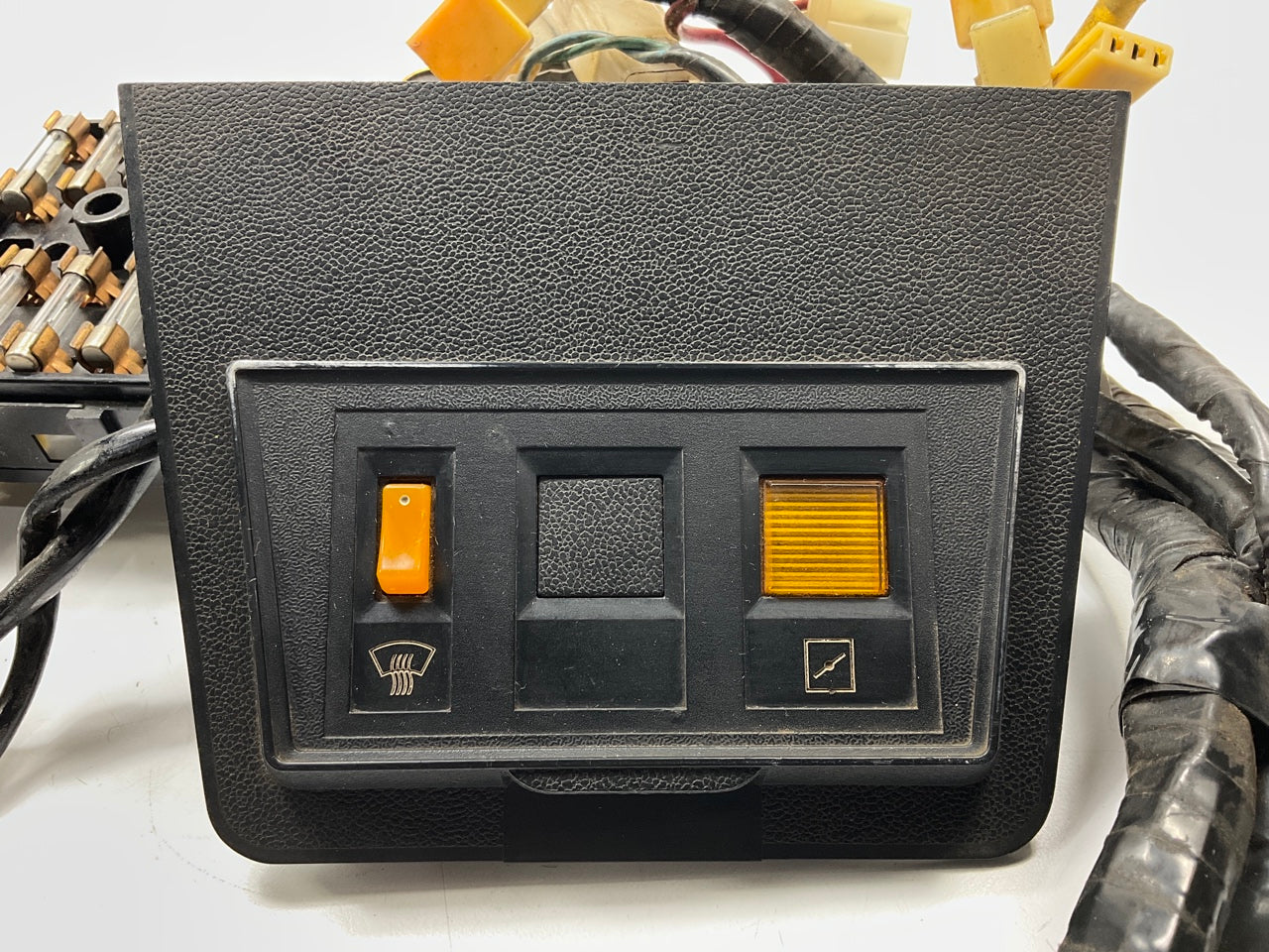 USED - Dash Wire Harness With Fuse Cover & Hazard Switch For 1972-73 Datsun 240z