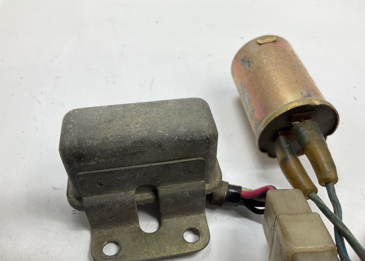 USED - Dash Wire Harness With Fuse Cover & Hazard Switch For 1972-73 Datsun 240z
