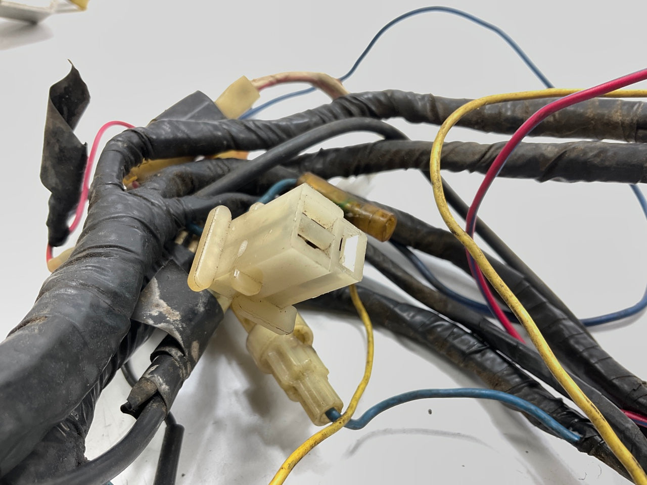 USED - Dash Wire Harness With Fuse Cover & Hazard Switch For 1972-73 Datsun 240z