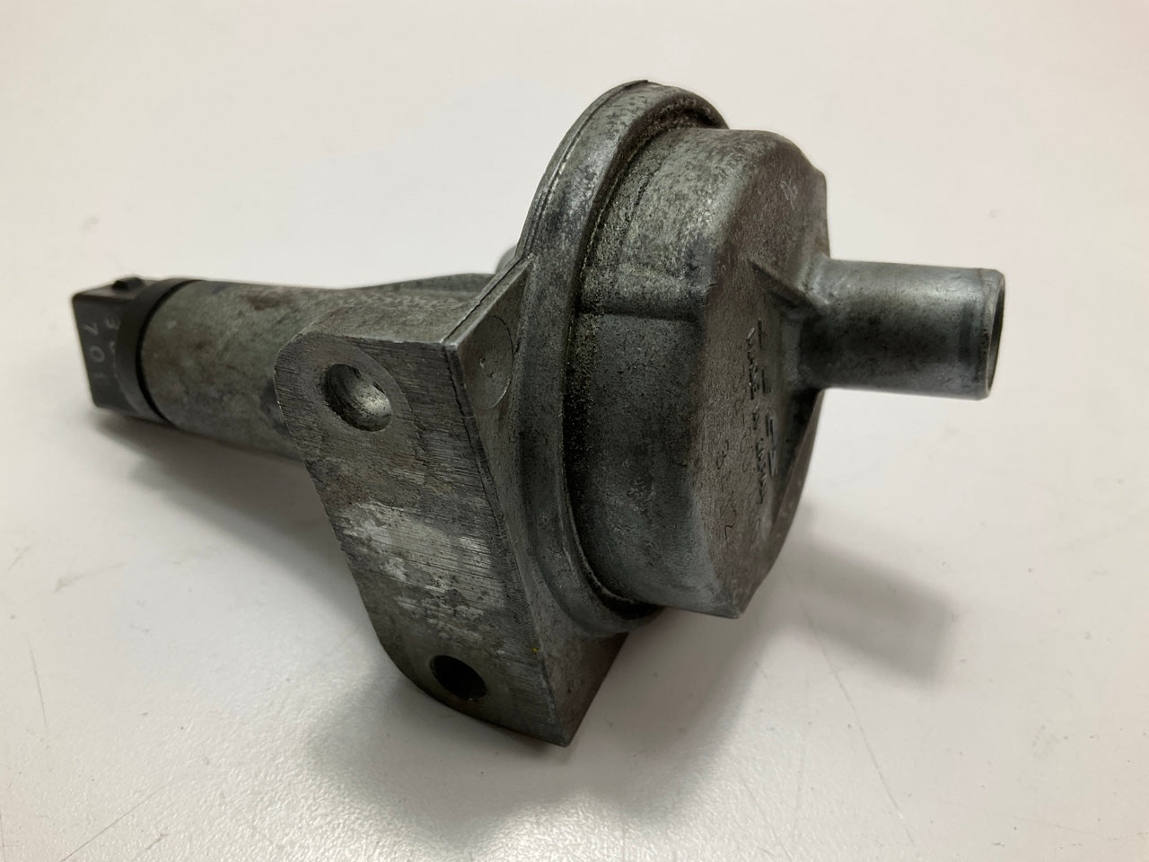 USED #393 Idle Air Control Valve IAC OEM JECS A32-601460 For Datsun 280zx 280z