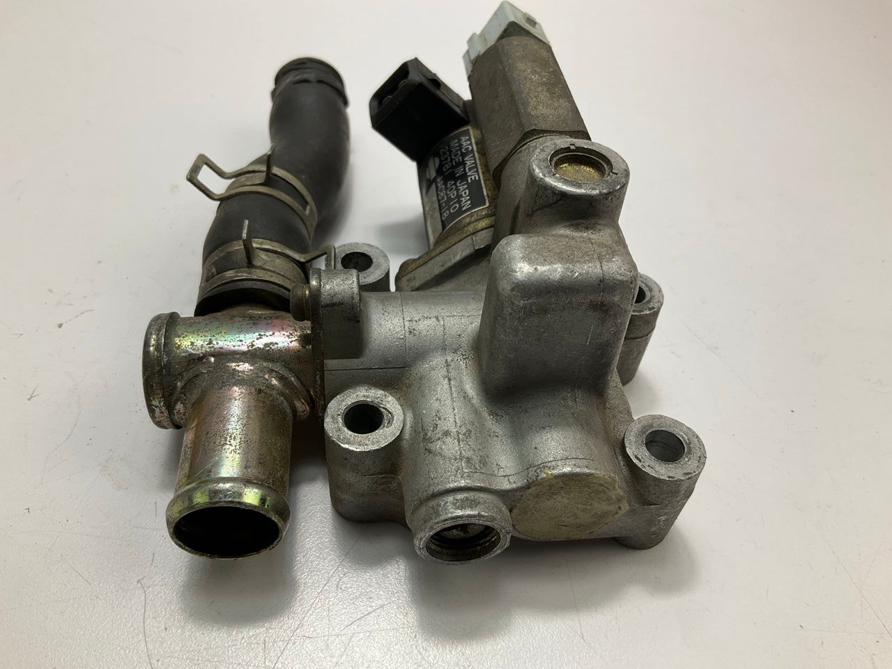 USED #444 Idle Air Control Valve IACV AAC For 90-96 Nissan 300zx Z32