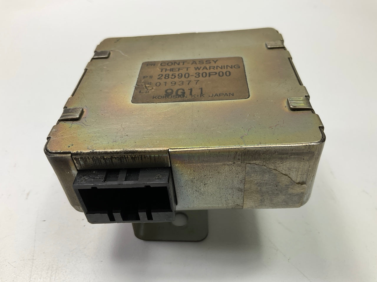 USED - Anti-theft Control Warning Module 28590-30P00 For 90-93 Nissan Z32 300zx