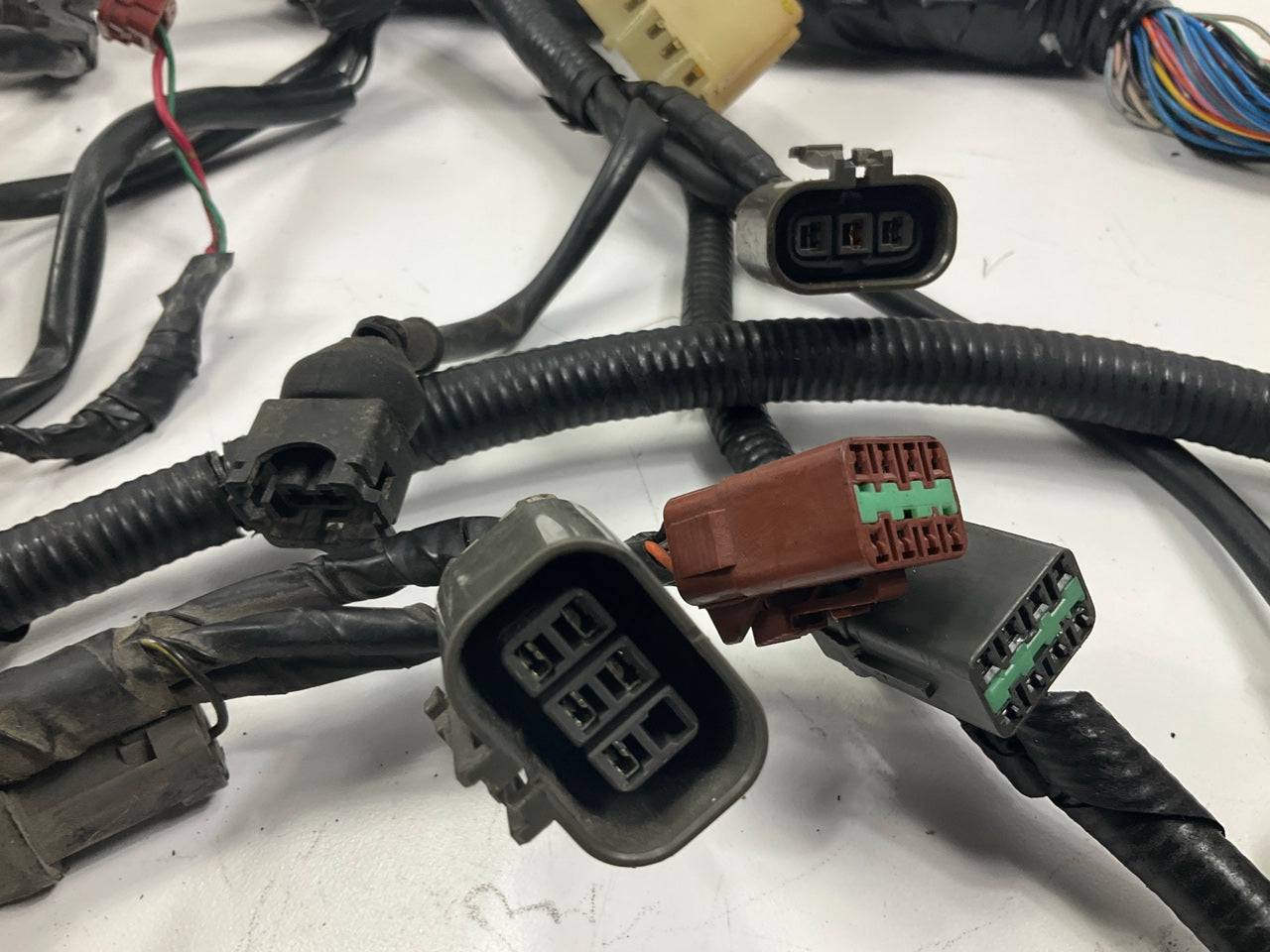 USED - Engine Injector Wire Harness. Non Turbo OEM For 1993 Nissan 300zx Z31