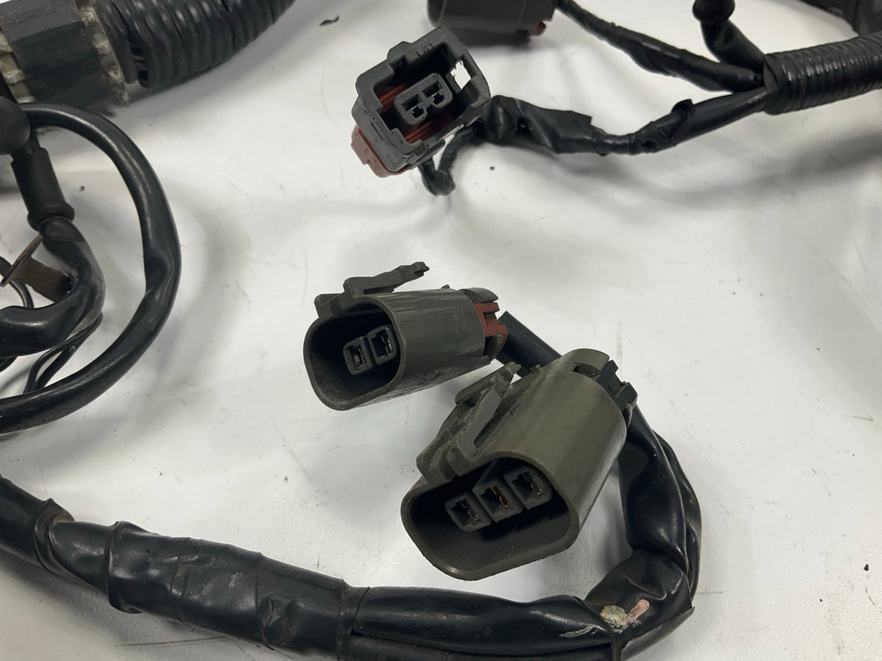 USED - Engine Injector Wire Harness. Non Turbo OEM For 1993 Nissan 300zx Z31