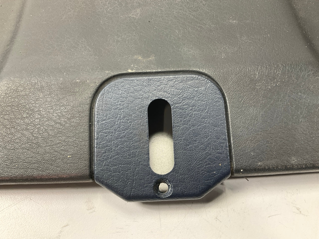 USED - ROUGH, SEE PHOTOS Hatch Finisher Center Panel Black For 90-92 300zx Z32