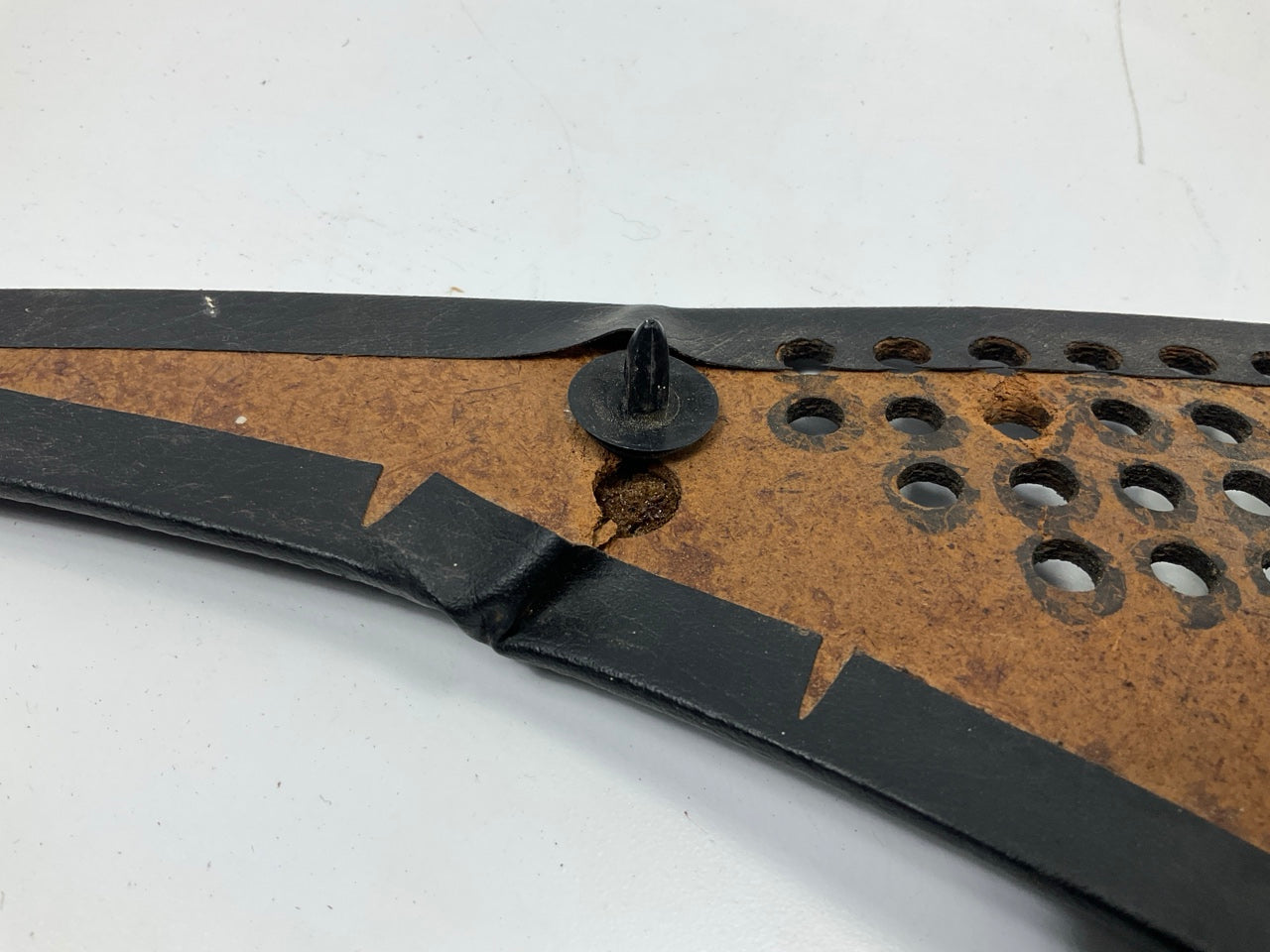 ROUGH SHAPE - SEE PHOTOS - Right Passengers Dog Leg Trim Panel For Datsun 280z