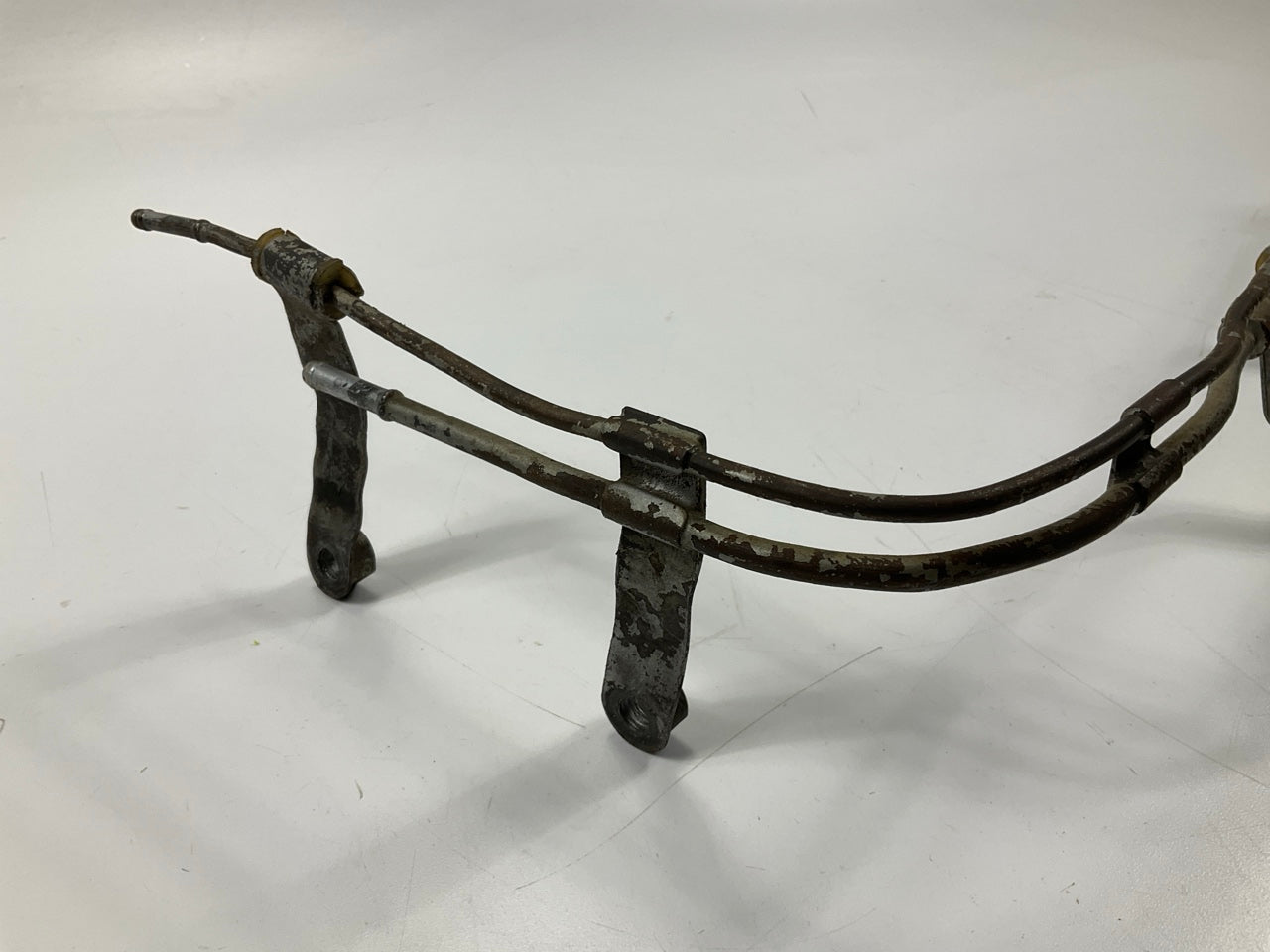 RUSTY, NEEDS RESTORATION - Original OEM Fuel Rail For 1970-1973 Datsun 240z