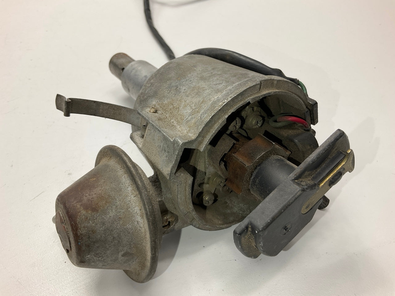 USED - 22100-N4700 Distributor OEM For Datsun 280z