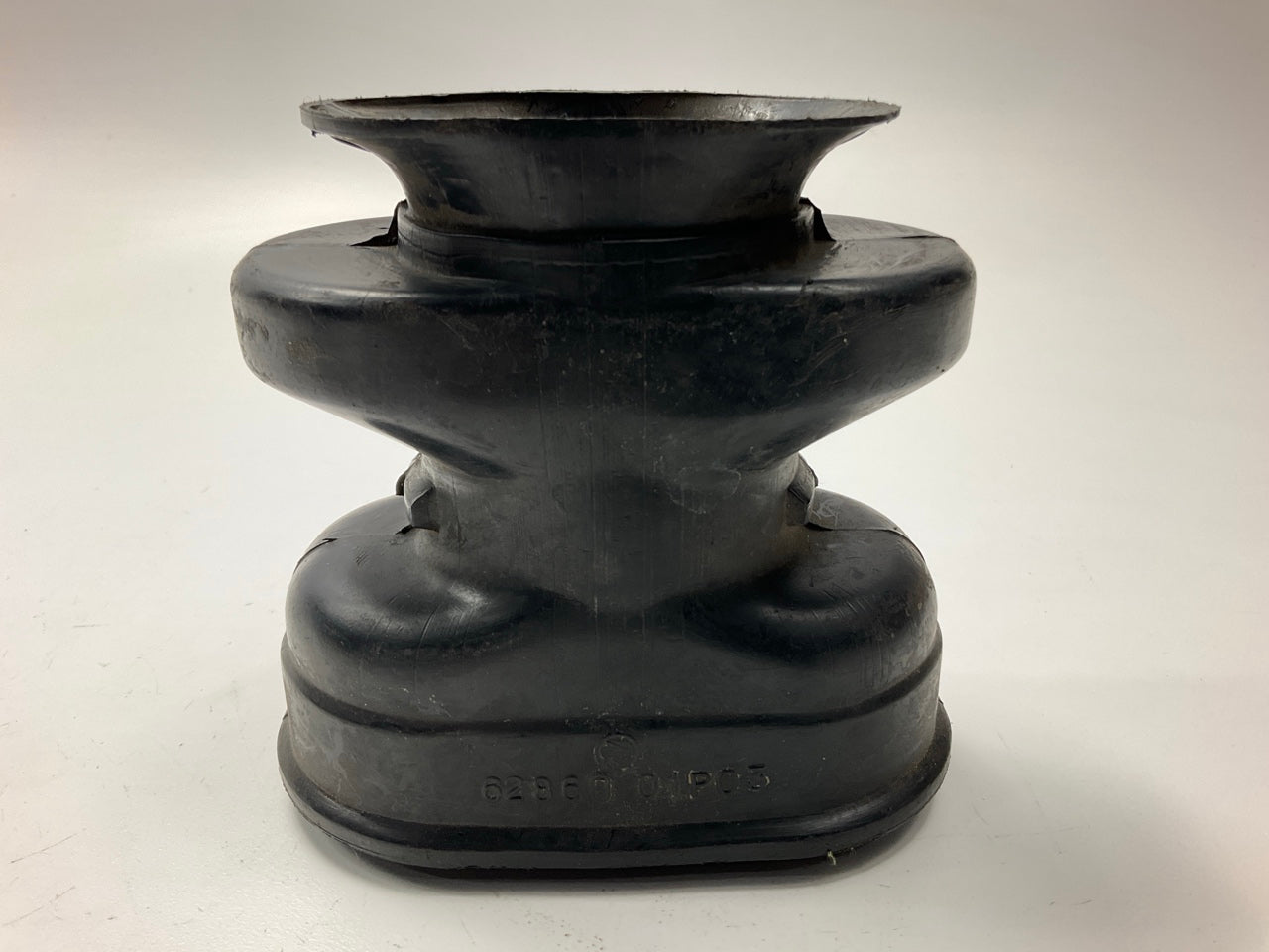 USED Air Intake Air Box Airbox Housing Duct Tube 62860-01P03 For 84-89 300zx Z31