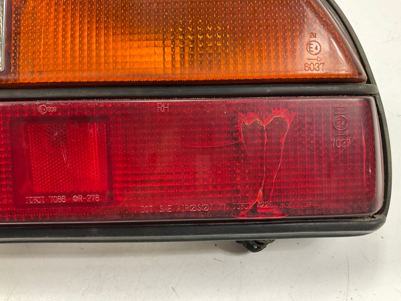 USED #638 Right Passengers Side Taillight Tail Lamp For 79-81 Datsun 280zx