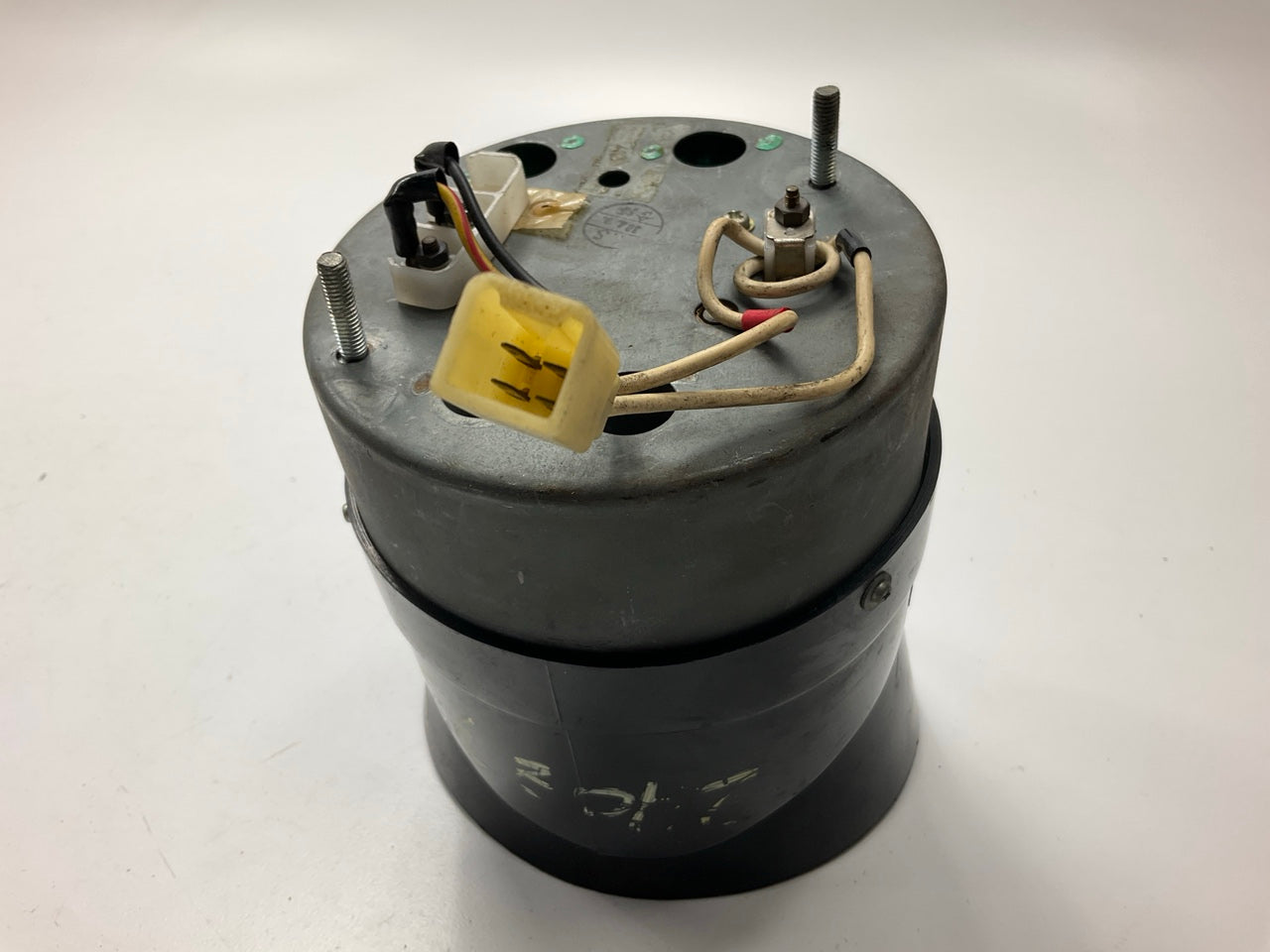 USED #644 - 4-wire Tachometer Gauge OEM For 1970-1973 Datsun 240z