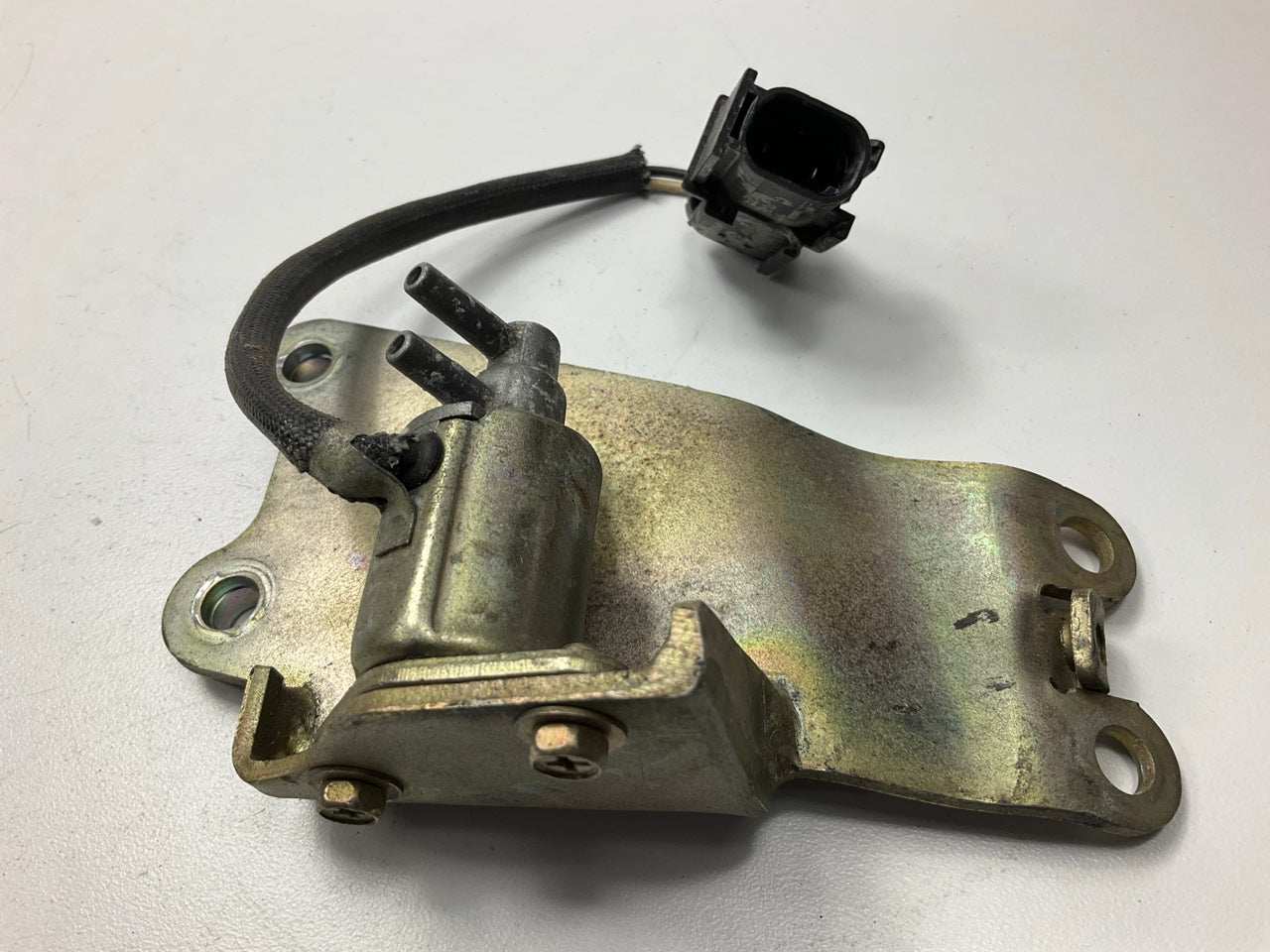 USED - Right Passengers Boost Pressure Solenoid OEM For 90-96 Z32 TT