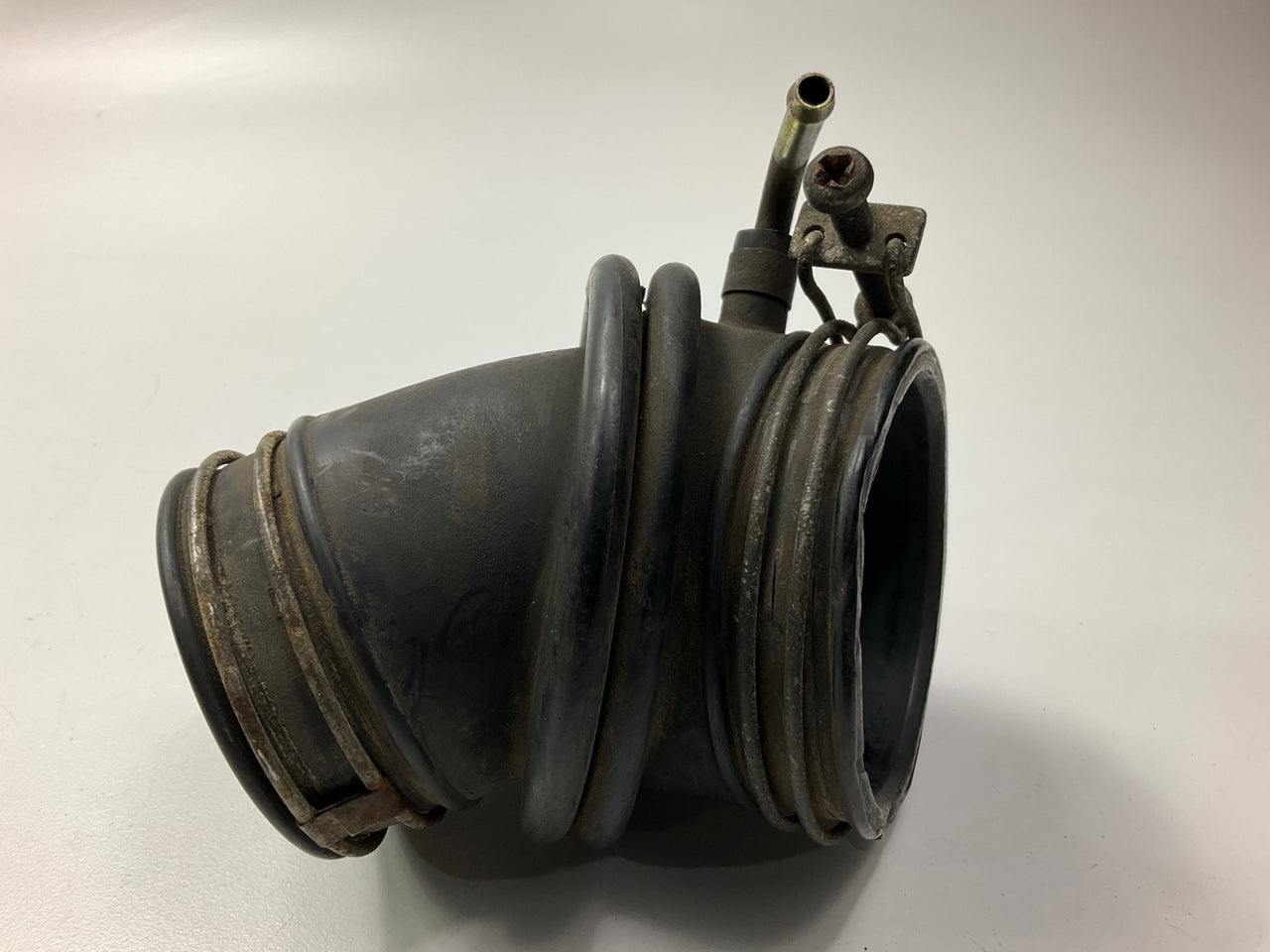 USED #691 Air Flow Meter Throttle Body Boot Intake AFM Hose OEM For 82-83 280zx