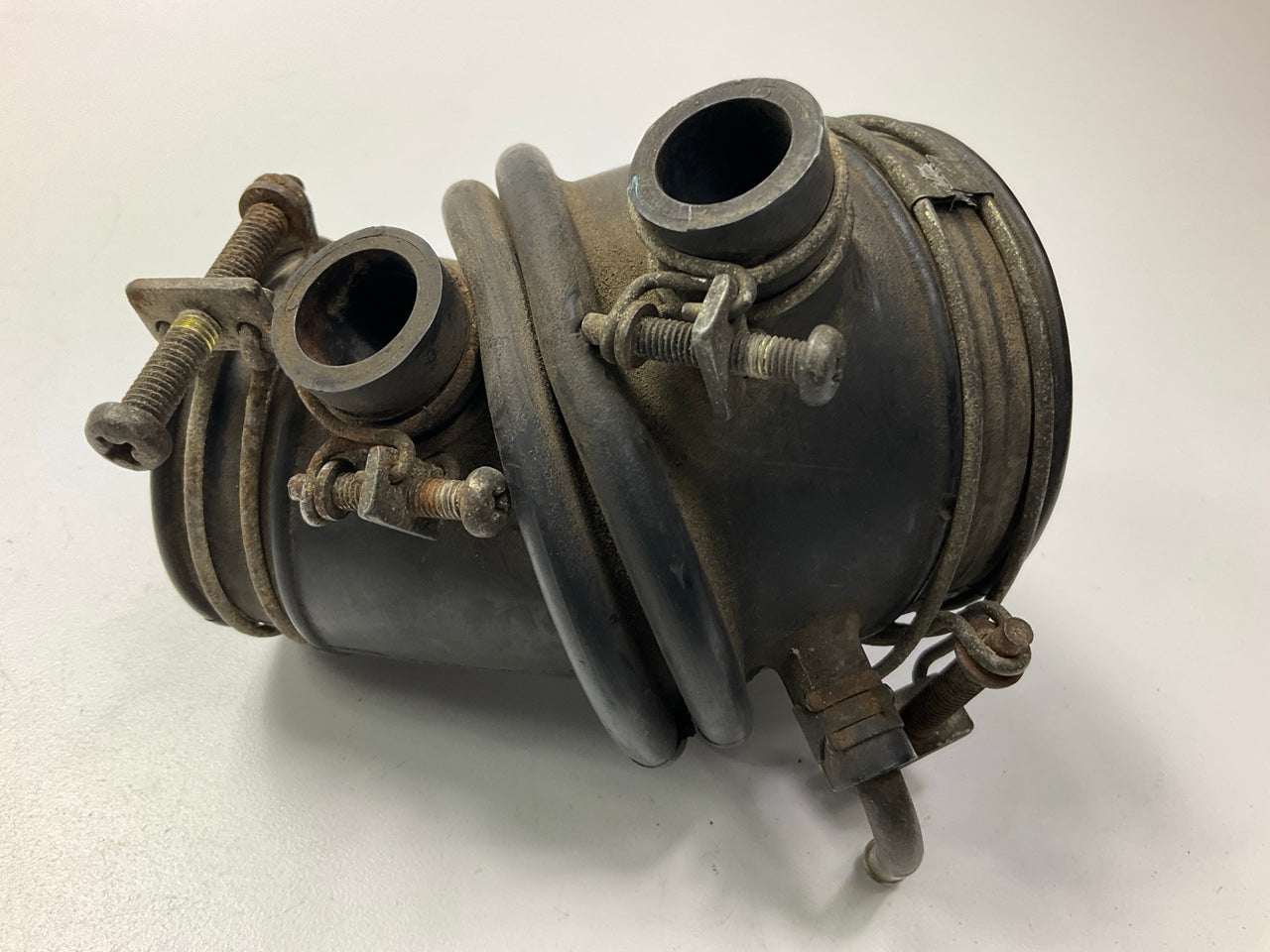 USED #691 Air Flow Meter Throttle Body Boot Intake AFM Hose OEM For 82-83 280zx