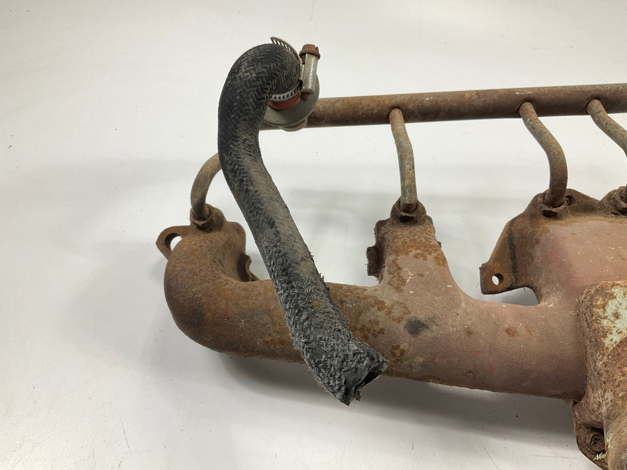 VERY RUSTY, SEE ACTUAL PHOTOS, #716 ''N36'' Exhaust Manifold For Datsun 240Z