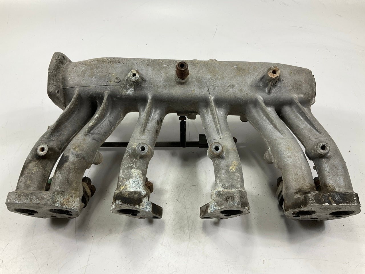 USED ''N42'' NON-EGR Intake Manifold With Cold Start Injector For 1975 Datsun 280z