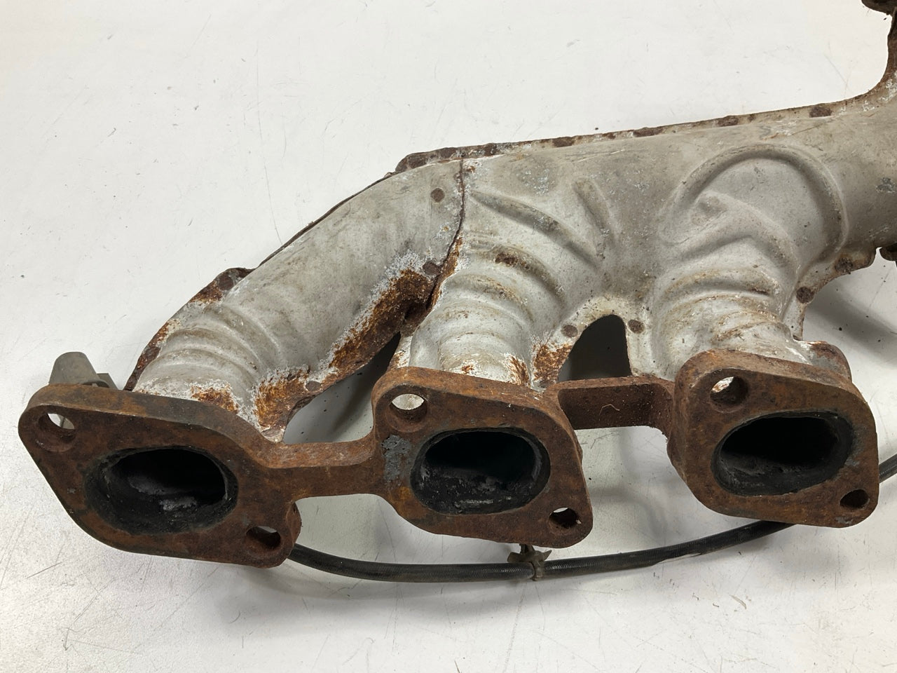 USED VERY RUSTY, Stock Left Drivers Side Exhaust Manifold For 93-96 300zx Z32 NA