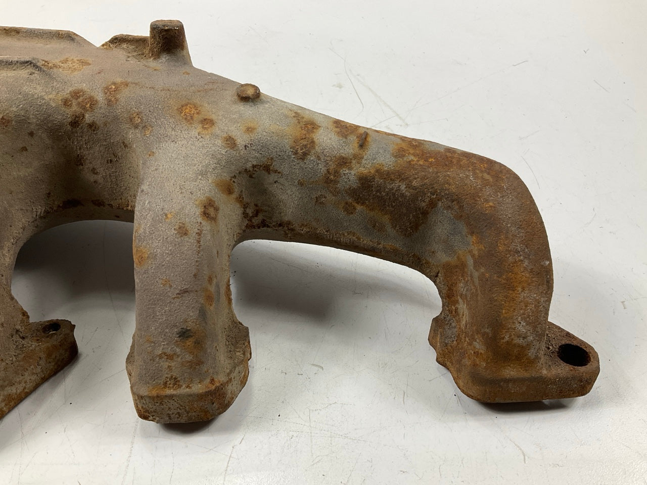 RUSTY, SEE PHOTOS - #727 ''N42'' Exhaust Manifold For Datsun 280z 280zx