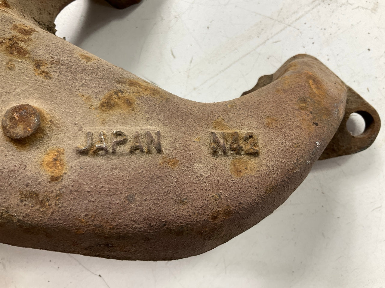 RUSTY, SEE PHOTOS - #727 ''N42'' Exhaust Manifold For Datsun 280z 280zx