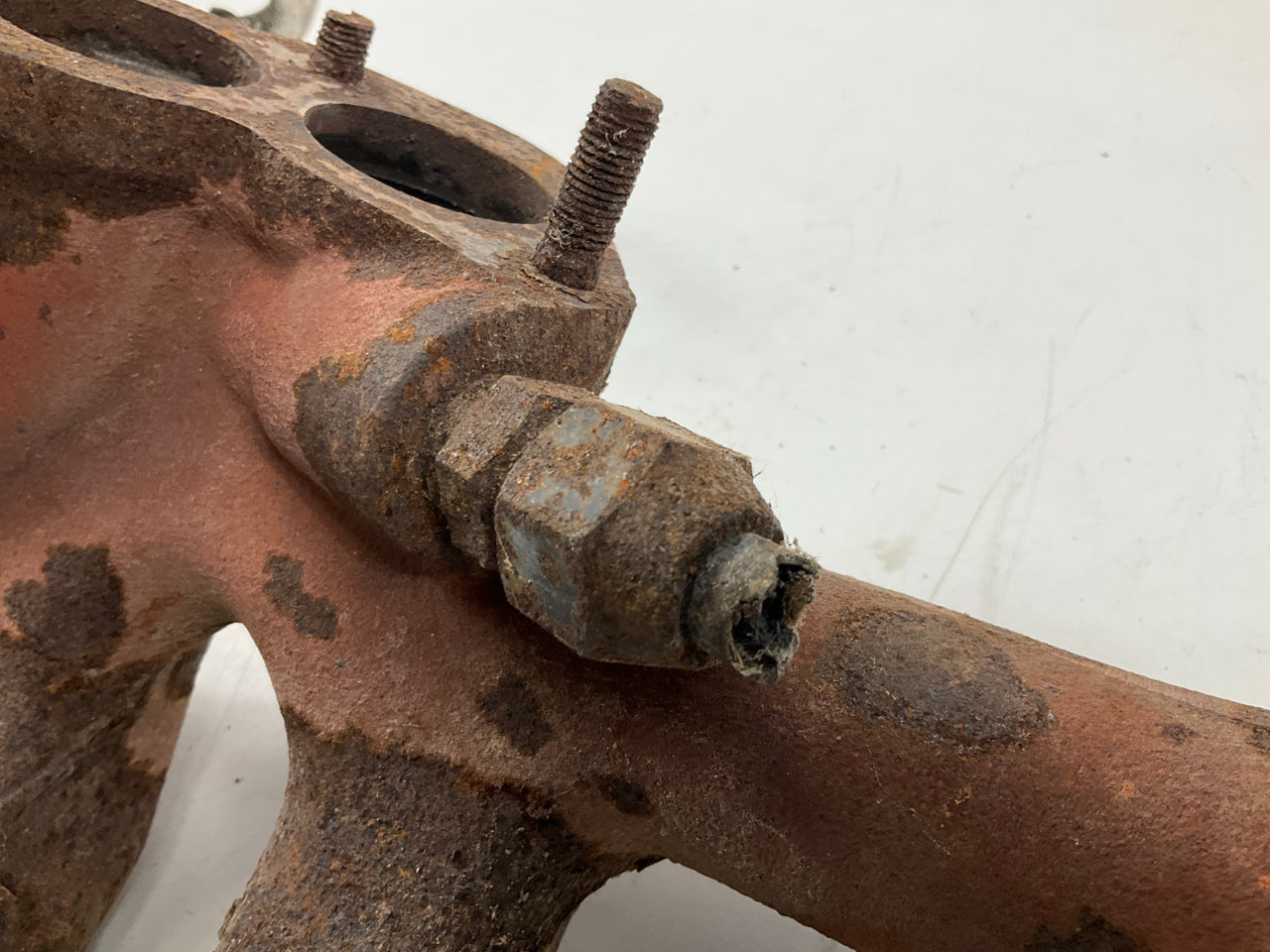 RUSTY #733 SEE PHOTOS, USED OEM Exhaust Manifold For Datsun 240z 260z 280z 280zx