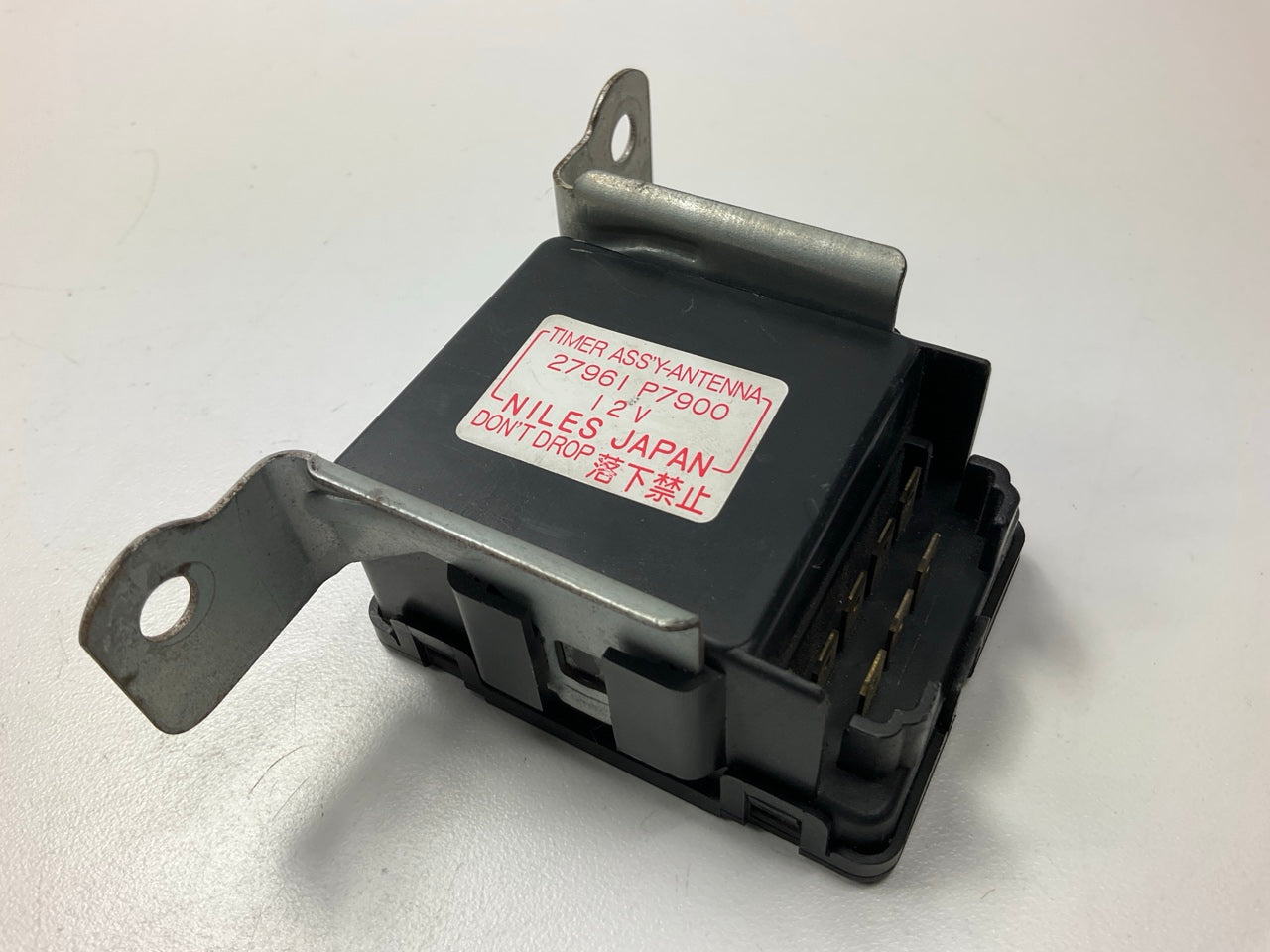 USED 27961-P7900 Automatic Antenna Timer Module Relay OEM For 79-83 Datsun 280zx