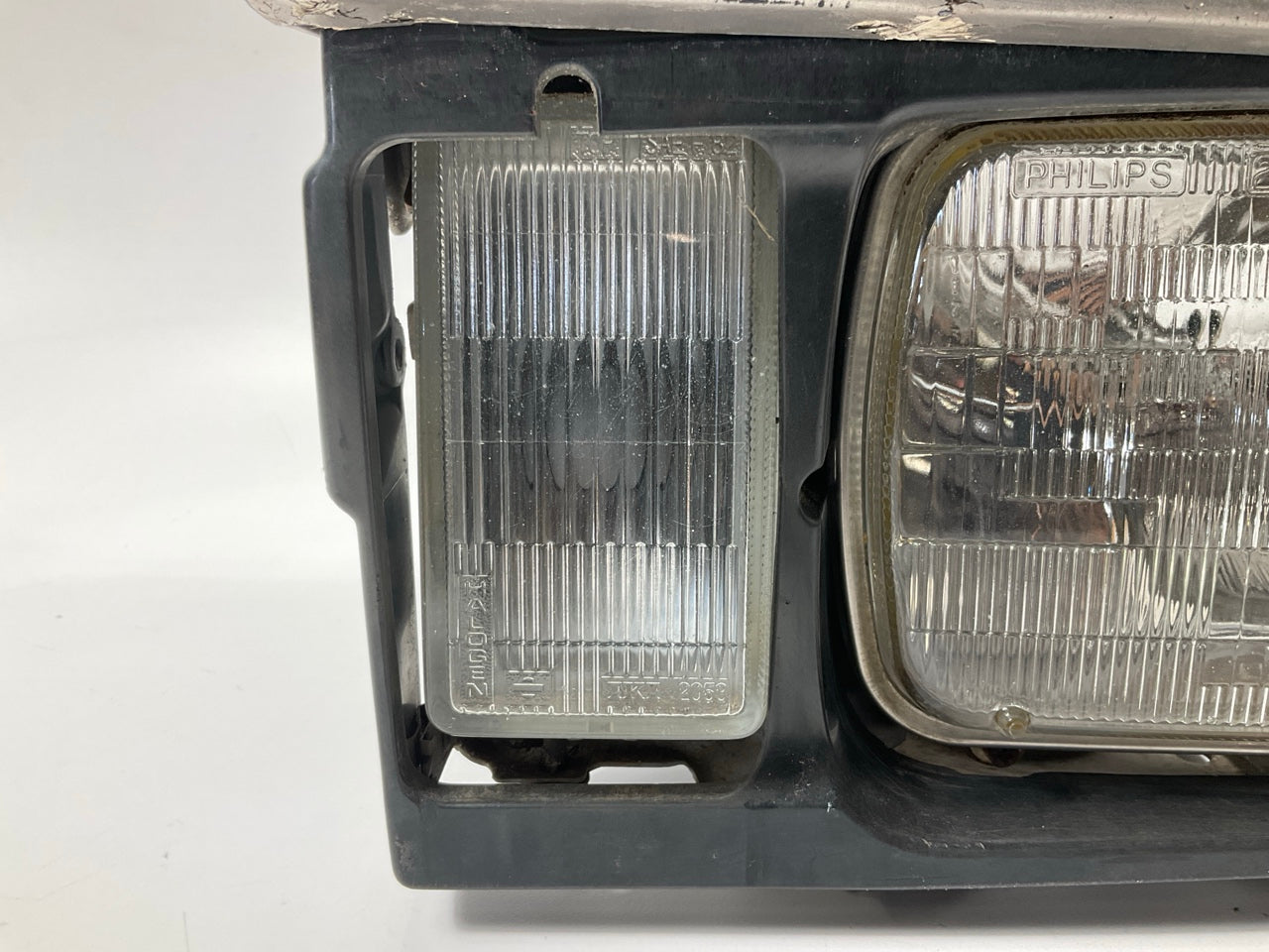 PARTS ONLY - See Photos - LEFT Headlight Headlamp OEM For 1984-1986 300zx Z31