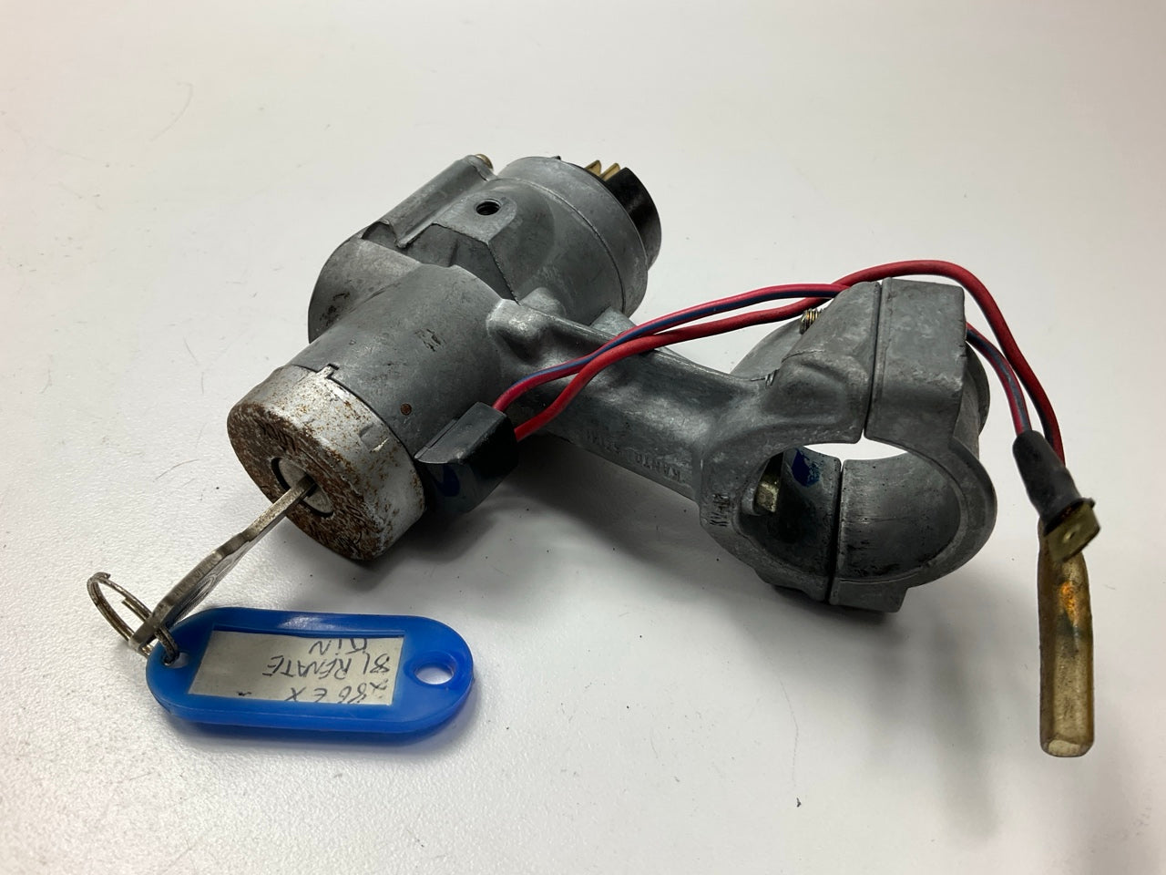 USED # 884 - Ignition Lock Cylinder Switch For 1979-1983 Datsun 280zx