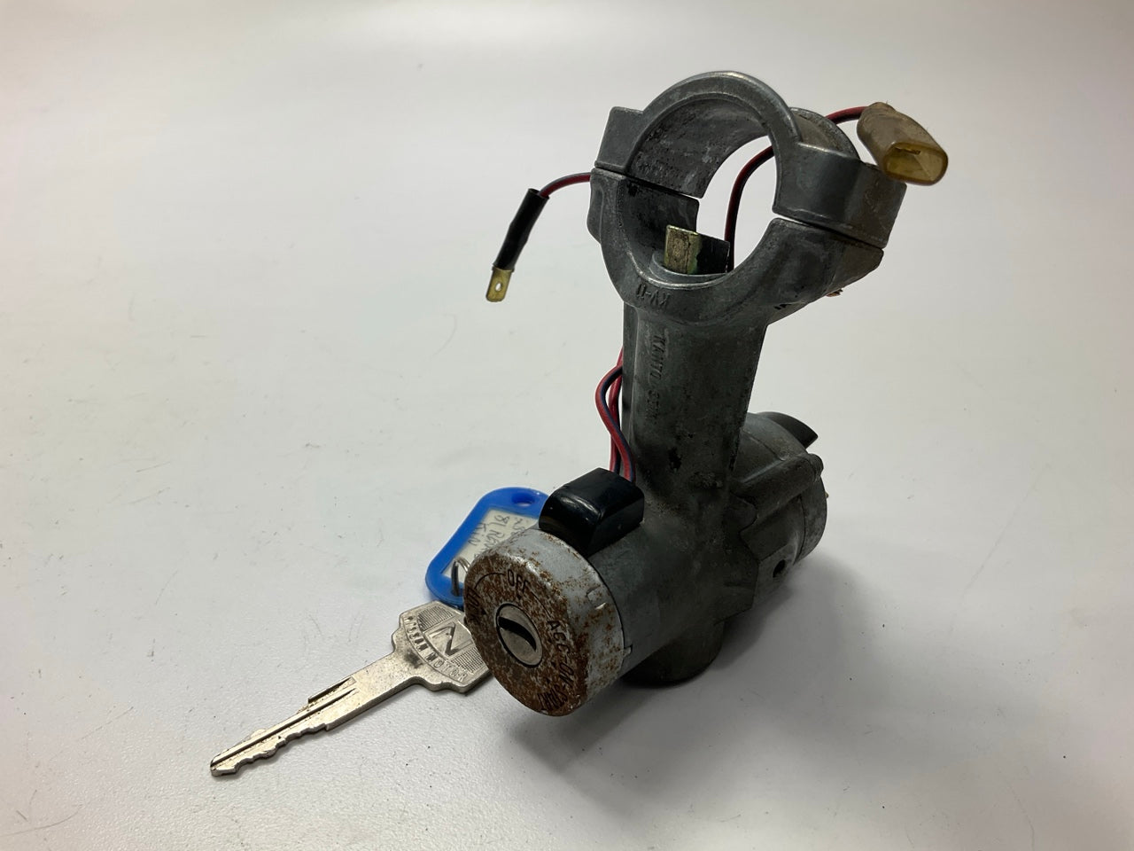 USED # 884 - Ignition Lock Cylinder Switch For 1979-1983 Datsun 280zx