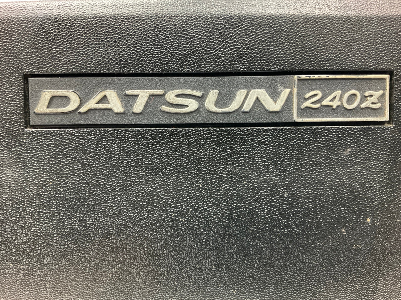 BROKEN MOUNTING HOLES - Glove Box Lid Cover OEM For 1970-1973 Datsun 240Z S30