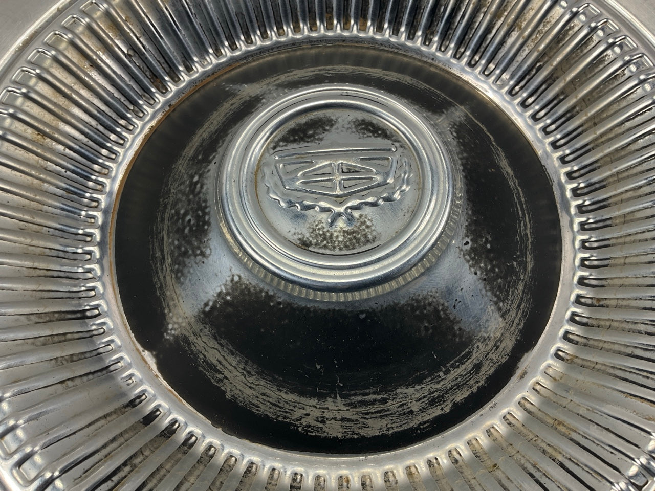 USED 1970-1975 Mercury Comet, Montego, Cougar, Marquis 14'' Hub Caps, Set Of 4