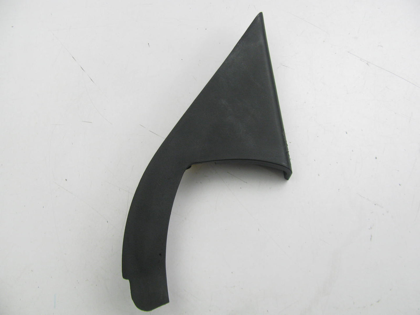 USED- Front Right Passenger Side Door Inner Trim Cover OEM For 2004-2009 Spectra
