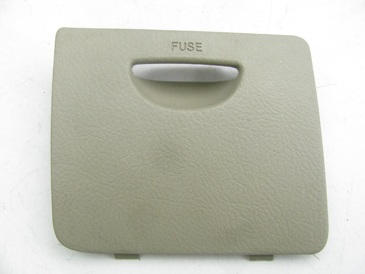 USED - TAN Fuse Box Dash Cover Lid OEM For 2004-2009 Kia Spectra